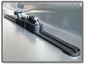 Sistema fijación mediante rail metálico más cabe de acero 